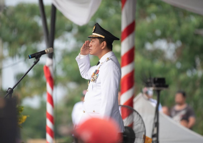 Muhammad Fadhil Arief mengawali karier sebagai ASN Kabupaten Batanghari. [Instagram @mfadhilarief]